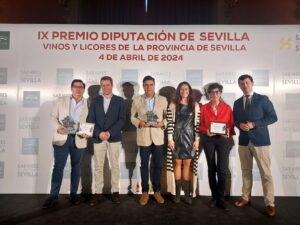 , An&iacute;s La Violetera: tradici&oacute;n premiada en cert&aacute;menes nacionales e internacionales